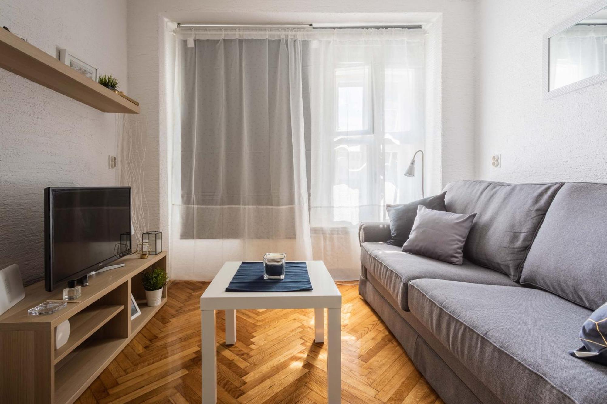 Apartment Petra By Blue Apartments Záhřeb Exteriér fotografie