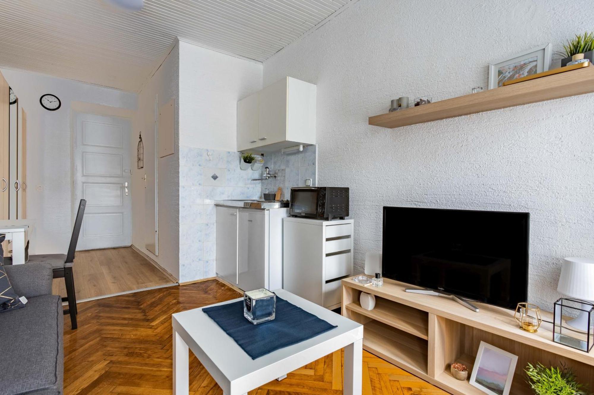 Apartment Petra By Blue Apartments Záhřeb Exteriér fotografie